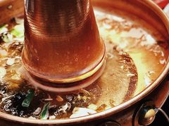 -洞庭洲·防空洞火锅·铜锅涮肉·烧烤(新百广场店)