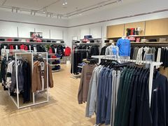 -首创奥特莱斯(西安店)