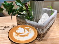 -Dough&Joe团憩(瑞虹天地月亮湾店)