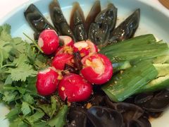 拍黄瓜炝糖心皮蛋-小厨娘淮扬菜(六合欢乐港店)