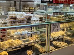 面包甜点陈列柜-白玉兰食品(甜云店)