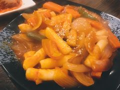 炒年糕-意成料理