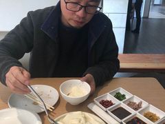 -关东小磨东北菜(上海长风大悦城店)