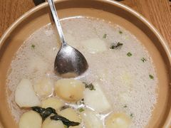 -湘力力小院·鱼汤泡饭(枫林路店)