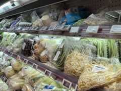-盒马鲜生(丁香国际店)