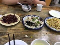 -壹阁胡羊焖饼(特色小吃街店)