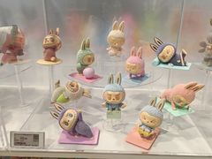 -泡泡玛特POPMART(国金街店)