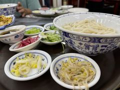 -海碗居老北京炸酱面(增光路店)