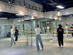 -JS舞蹈全国连锁台江步行街店