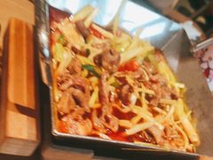 -川堂风·跷脚牛肉·乐山爆炒(宝山日月光店)