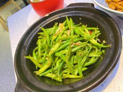 砂锅刀豆丝-胡子大厨·超级小炒肉(华润店)