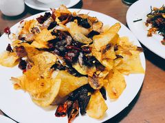 -老街坊餐吧