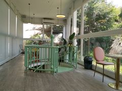 -有猫主题·治愈系猫咖(曾厝垵店)