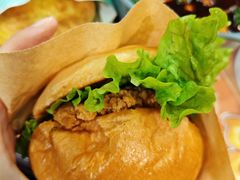 汉堡-魏家凉皮(协和店)