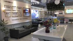 -亲吻宝贝儿童摄影