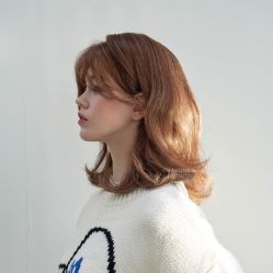 -变画·发型STUDIO