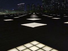 -南京眼步行桥