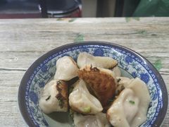 -无名氏宵夜小摊(祝家三姐妹馄饨店)