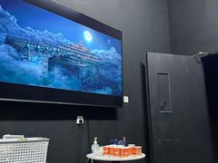 -暴风岛沉浸式体验馆(百联世纪店)