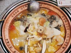 -阿婆情腊排骨火锅(金虹路店)