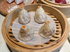 蟹黄小笼包-点都德·毕德寮