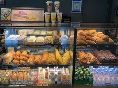 -星巴克(浦东机场T2到达店)