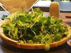 -大匠工房古船木艺术餐厅·猪肚鸡专门店(长白仙岛店)