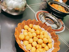 长阳小土豆-鱼头泡饭·湖北菜·非物质文化遗产(岳家嘴总店)