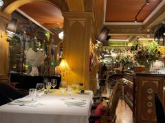 -火车头法国西餐厅