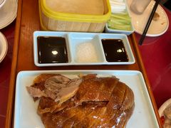 -侬佳蒸菜馆(听潮店)