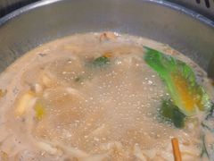 -七欣天香辣蟹火锅(上海银亿滨江店)