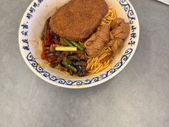 -梅溪·小伙子干挑面(安吉总店)