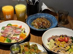 -POKEE VIA&Brunch·维娅(重庆来福士店)
