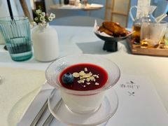 -春树下·树屋花房西餐厅(罍街AS1980店)