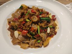 -香山湖家家宴(中山陵店)
