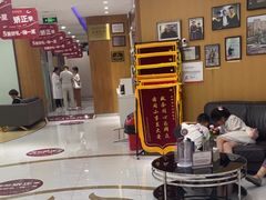 -雅悦齿科(顾村公园店)