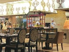 -圣丰索菲特·2 On 988 Café 自助餐厅