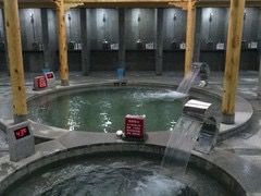 -绿岛汤泉韩式休闲会所
