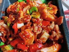 辣椒酱炒五花肉-冰川延边料理·炭烤串(原小木屋店)