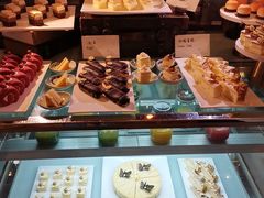 -东方滨江大酒店·滨江厅