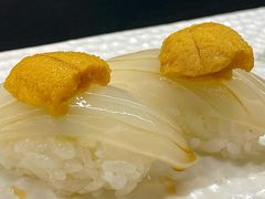 海胆纹甲鱿鱼寿司-Sushi Hanzo半藏(天环广场店)