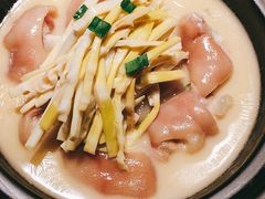 羊尾竹笋烧黑毛猪脚-三利音·玖弄小鲜(浦东嘉里城店)