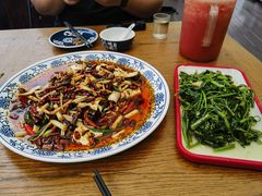-峨眉烧烤(宝龙广场店)
