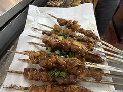 -江湖亮亮蒸虾大排档烤全羊清真(武汉总店)