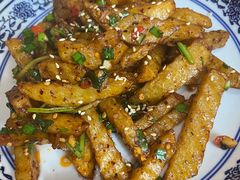 狼牙土豆-蜗牛小馆醉乡民谣云南菜(惠新西里店)