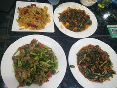 -芳芳餐厅(白沙路店)