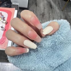 -晨·艺美甲美睫