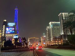 -影汇之星8字形摩天轮