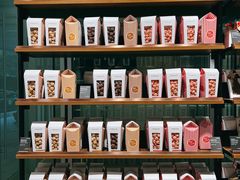 -Laderach 莱德拉(上海环贸iapm店)