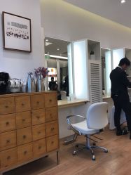 -简法造型·品牌形象店